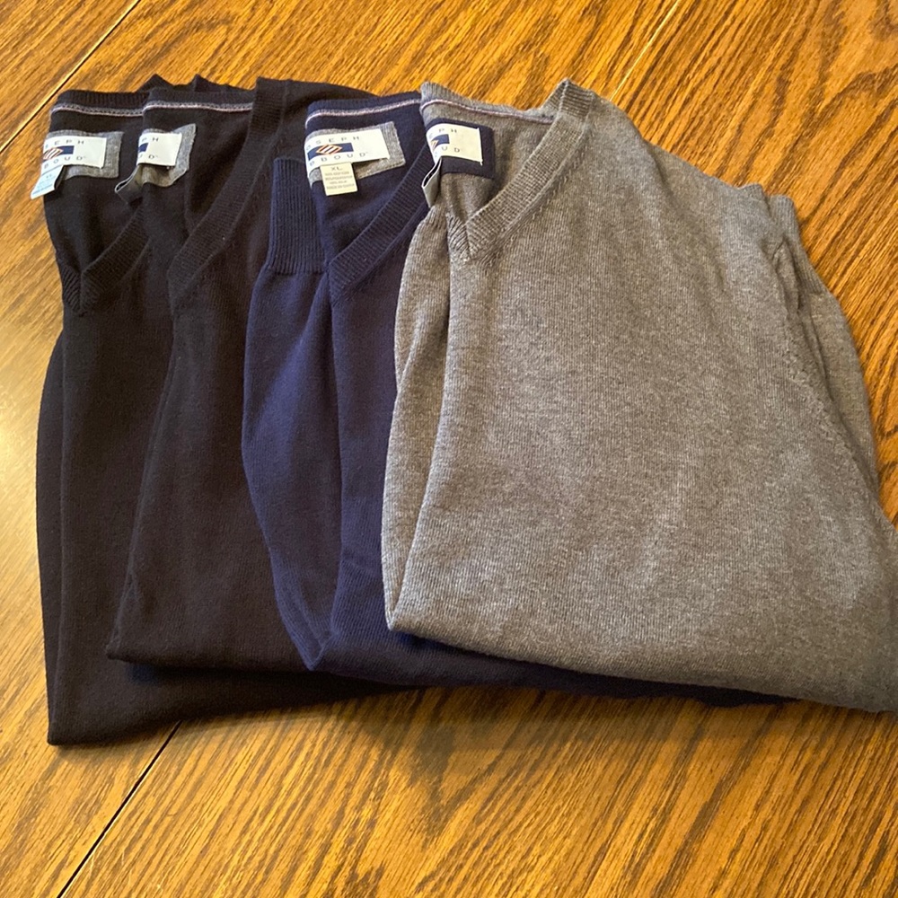 4 Joseph Abbound men's sweaters
